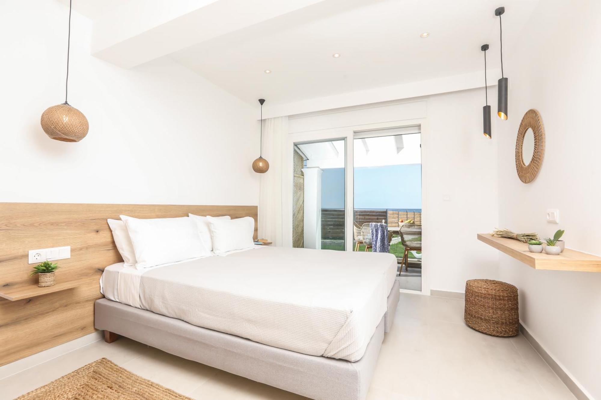 Magdachris Luxury Rooms Agios Georgios Pagon Exteriör bild
