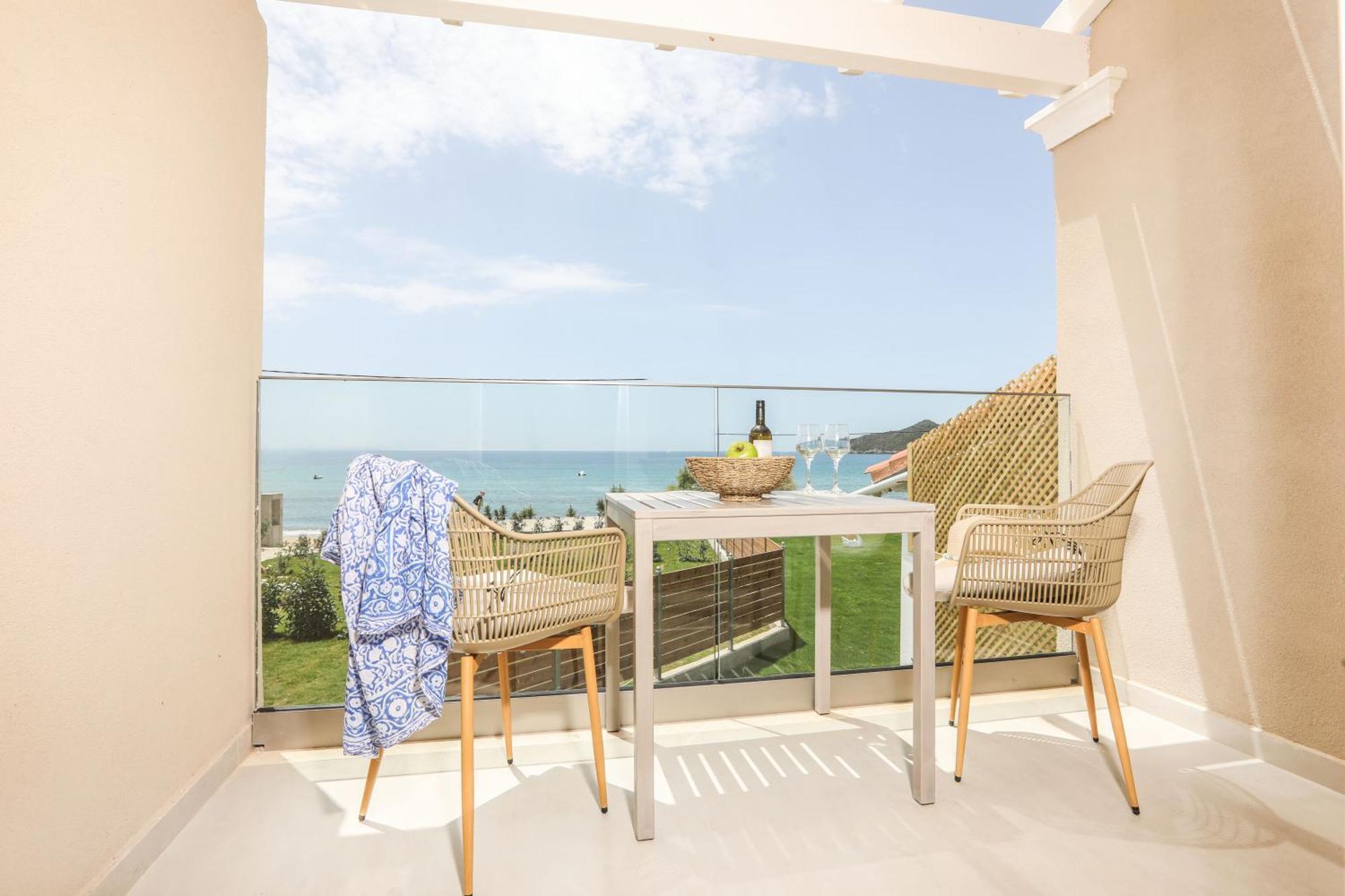 Magdachris Luxury Rooms Agios Georgios Pagon Exteriör bild